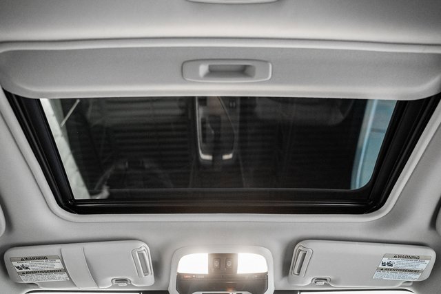 Used 2024 Subaru Crosstrek 2.0i Premium image 33