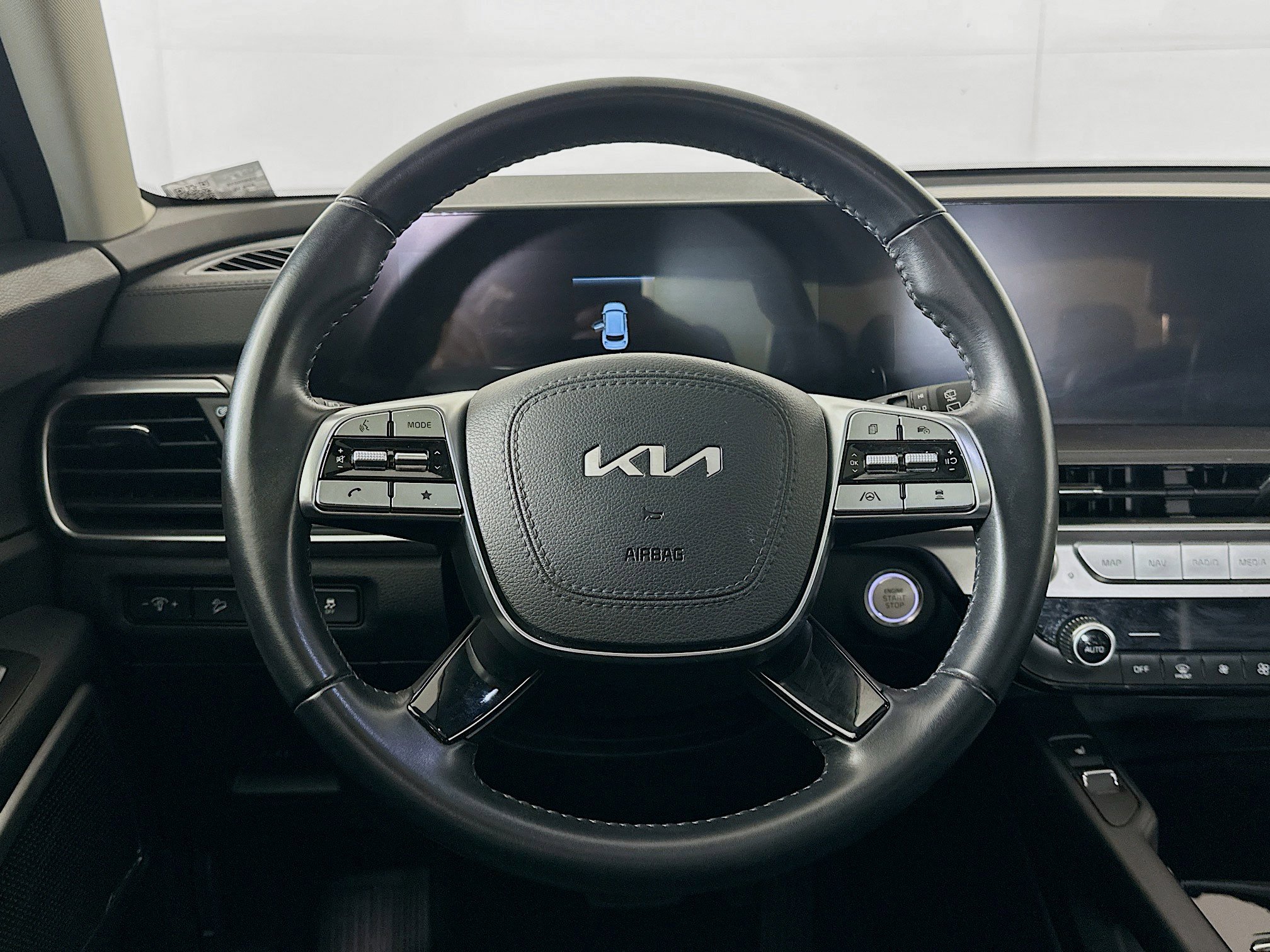 Used 2025 Kia Telluride S AWD/4WD image 18