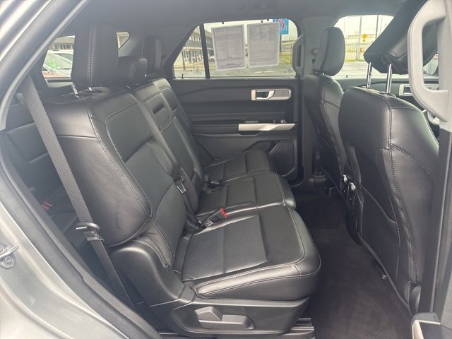 Used 2024 Ford Explorer Limited image 21