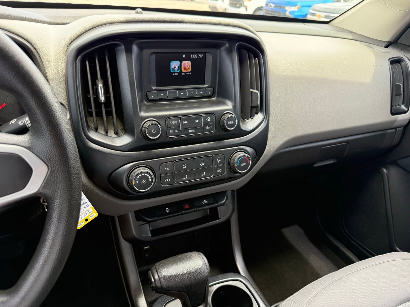 Used 2017 Chevrolet Colorado W/T w/ WT Convenience Package RWD image 20