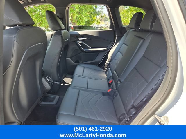 Used 2025 BMW X1 xDrive28i AWD/4WD image 13