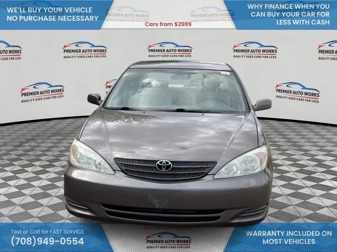Used 2004 Toyota Camry FWD image 2