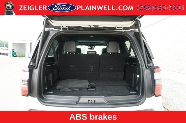 Used 2021 Ford Expedition Max Limited AWD/4WD image 10