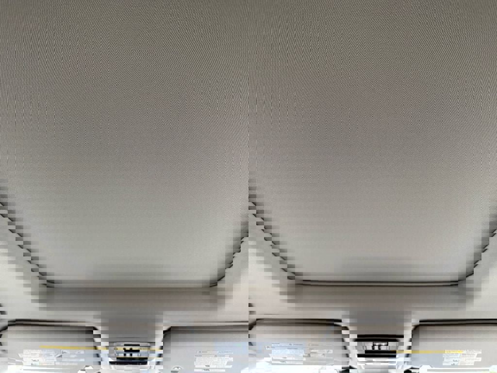 Used 2025 Nissan Pathfinder Platinum image 27