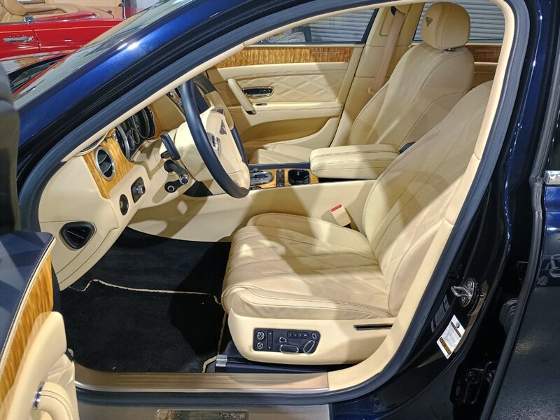 Used 2014 Bentley Flying Spur W12 AWD/4WD image 15