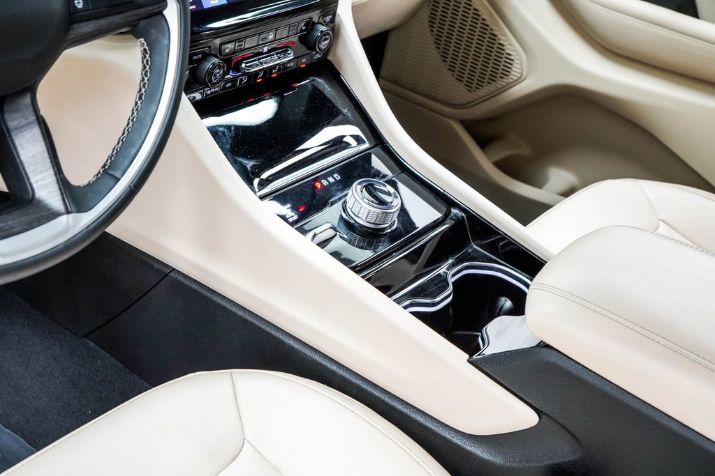 Used 2023 Jeep Grand Cherokee L Limited image 21