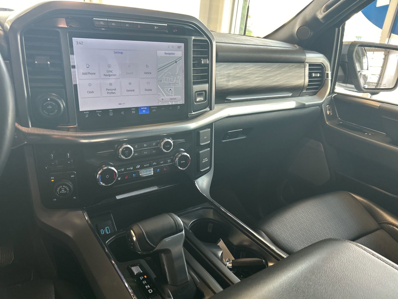 Used 2024 Ford F150 Lariat w/ Bed Utility Package image 22