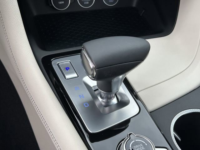 Used 2026 Genesis G70 2.5T RWD image 28
