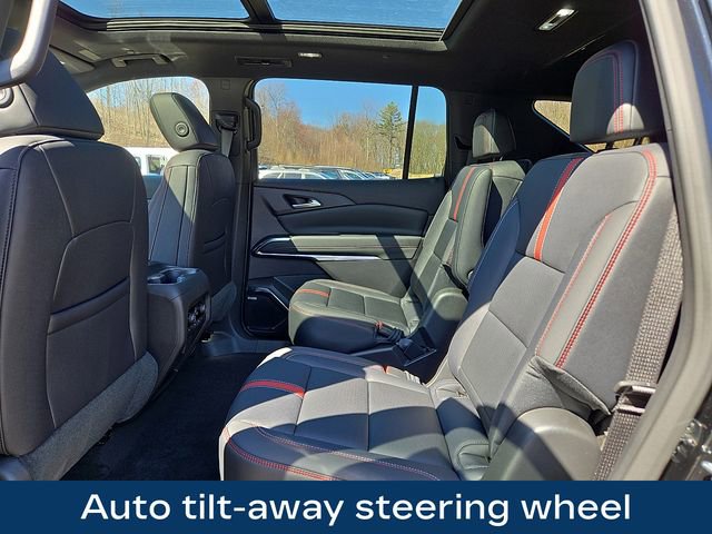 Used 2026 Chevrolet Traverse RS AWD/4WD image 19