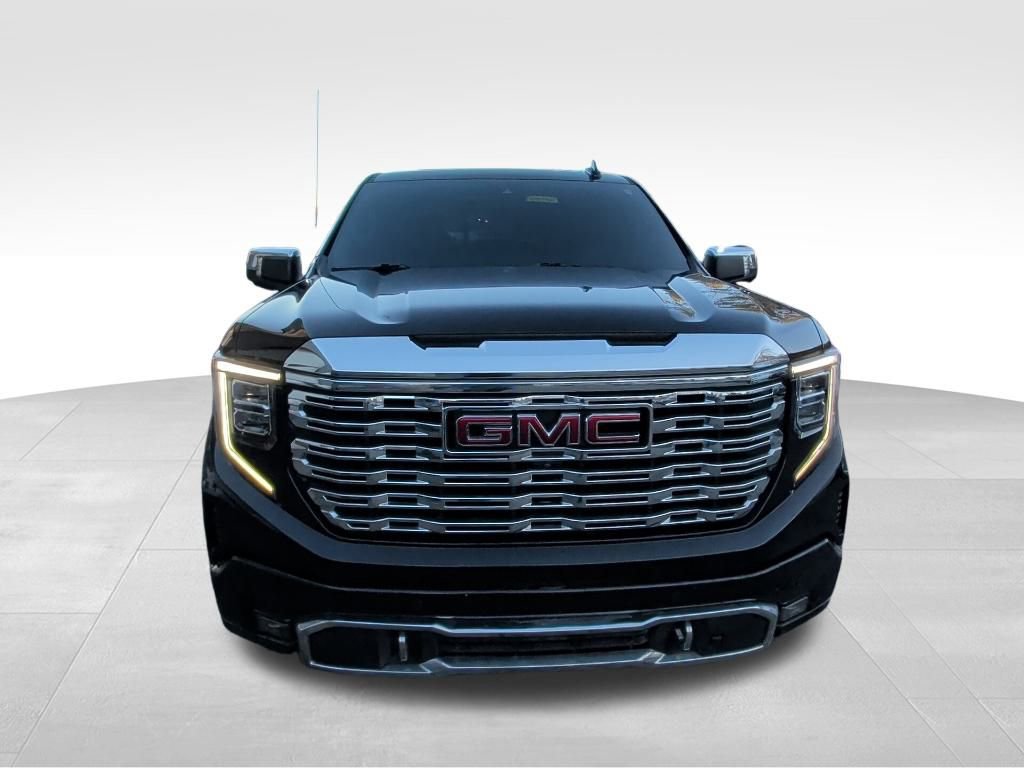 Used 2023 GMC Sierra 1500 Denali w/ Denali Reserve Package image 8