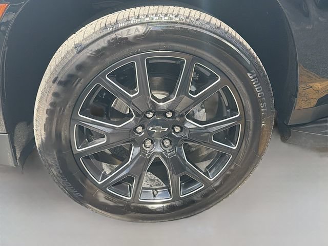 Used 2026 Chevrolet Tahoe Premier RWD image 45