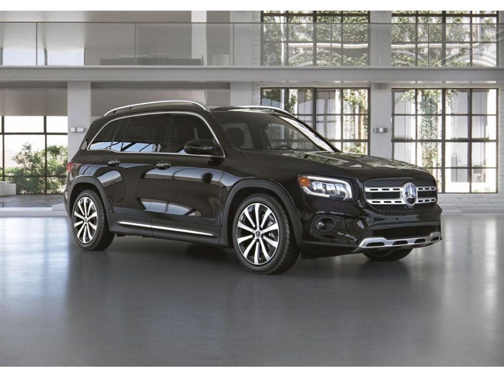 Certified 2022 Mercedes-Benz GLB 250 4MATIC image 12