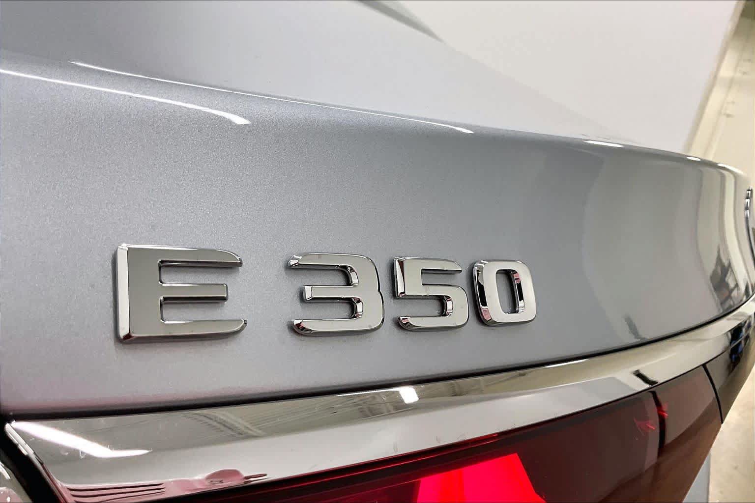 New 2026 Mercedes-Benz E 350 4MATIC Sedan image 15