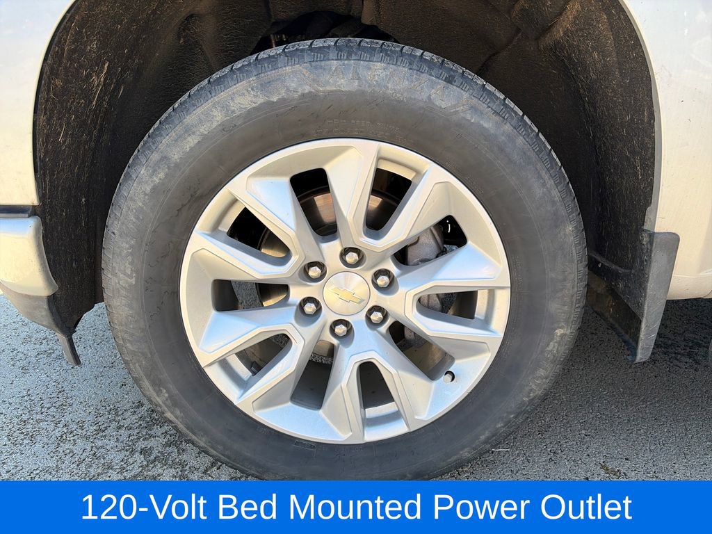 Used 2022 Chevrolet Silverado 1500 Custom w/ LPO, Dark Essentials Package AWD/4WD image 25