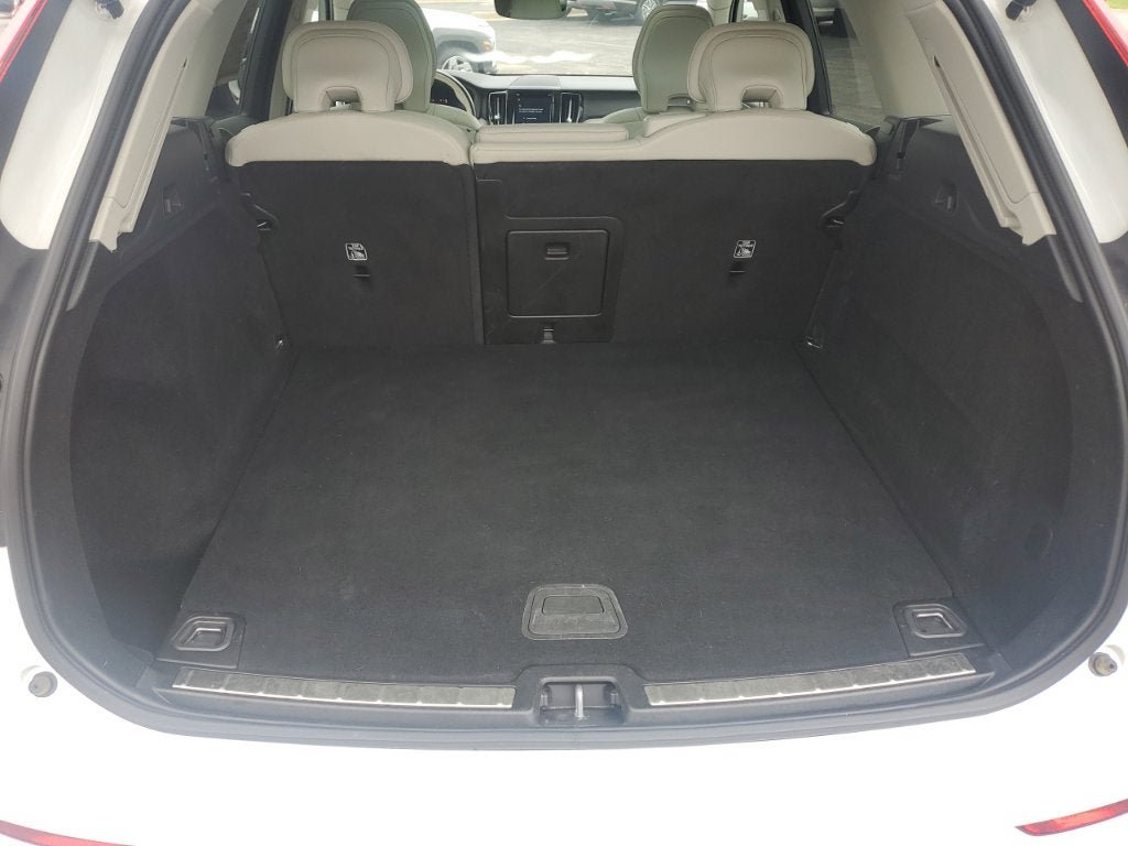 Used 2023 Volvo XC60 B5 Plus FWD image 55
