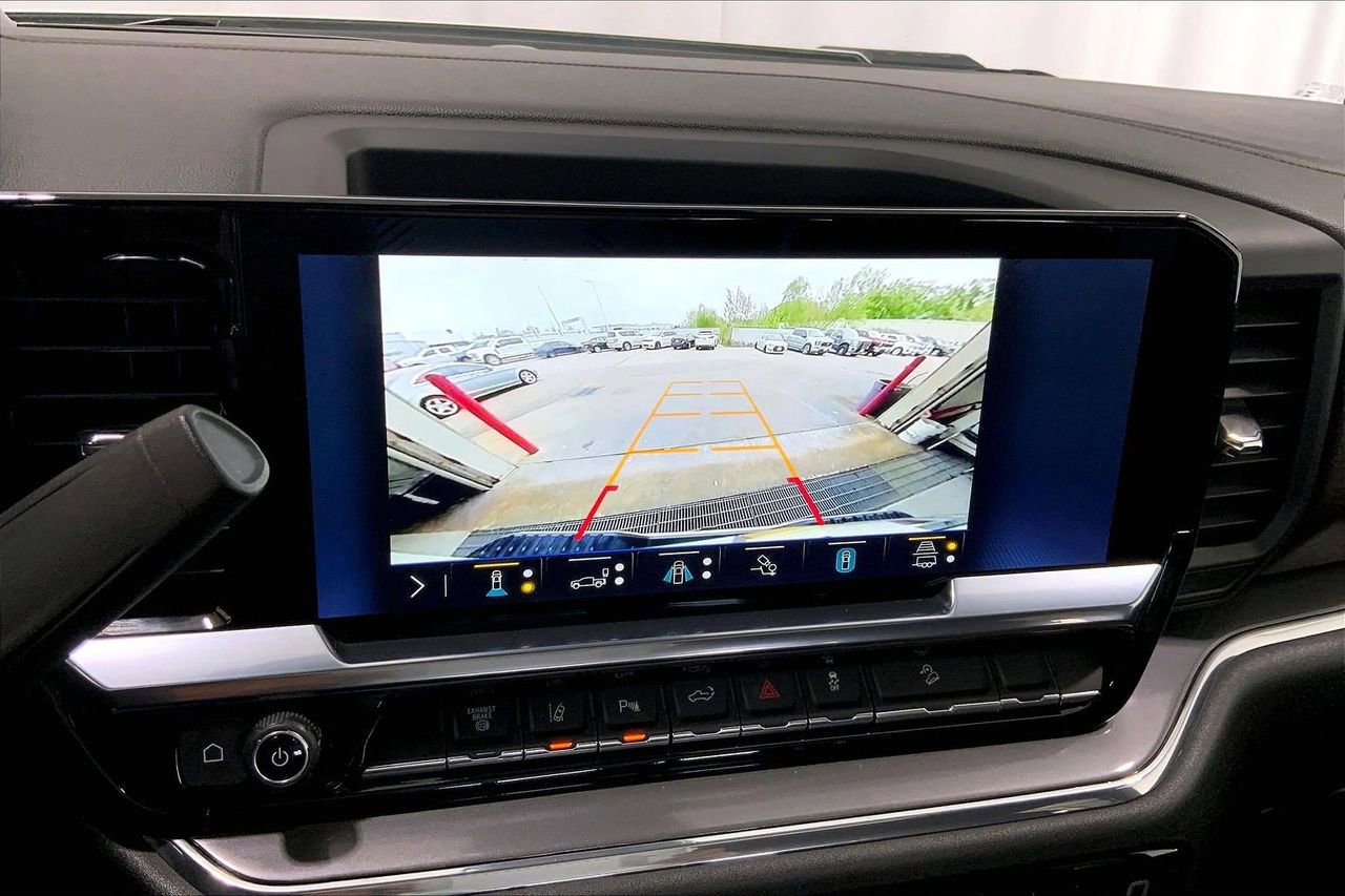 Used 2024 Chevrolet Silverado 2500 High Country w/ High Country Premium Package image 24