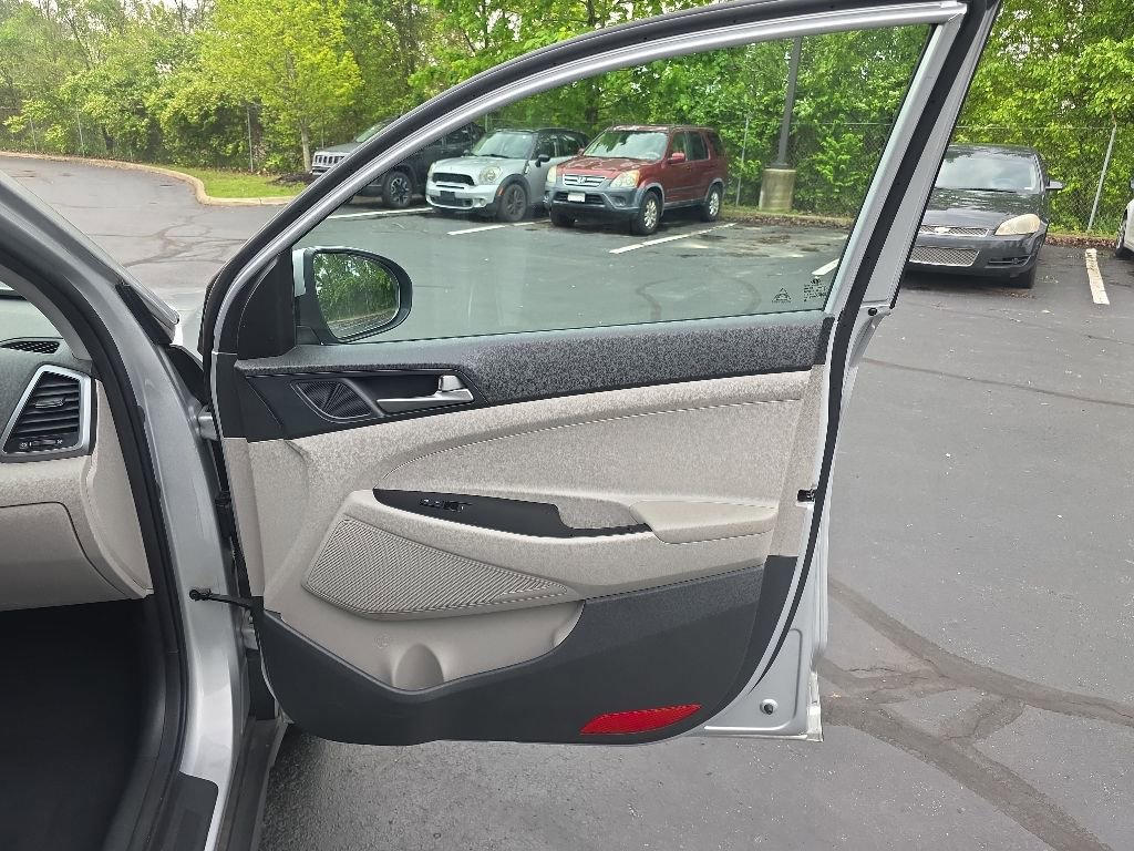 Used 2018 Hyundai Tucson SE AWD/4WD image 32