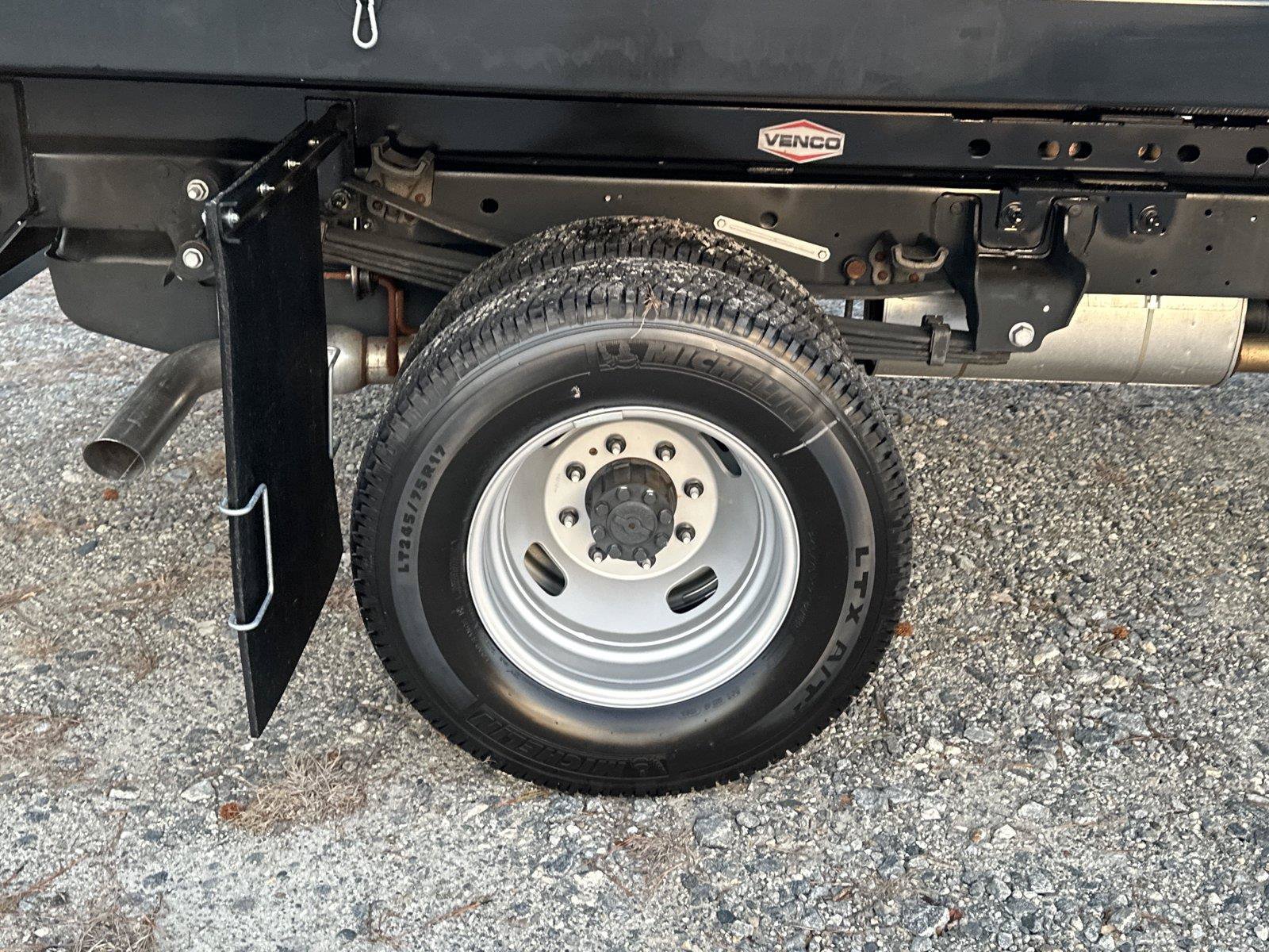 New 2025 Ford F350 XL w/ XL Chrome Package AWD/4WD image 22