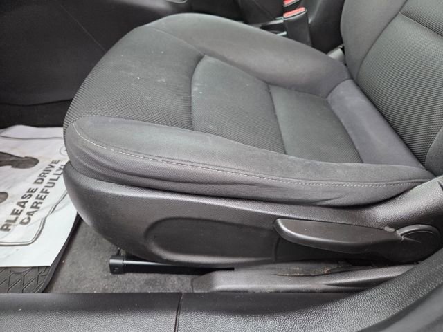 Used 2014 Chevrolet Cruze LT image 13