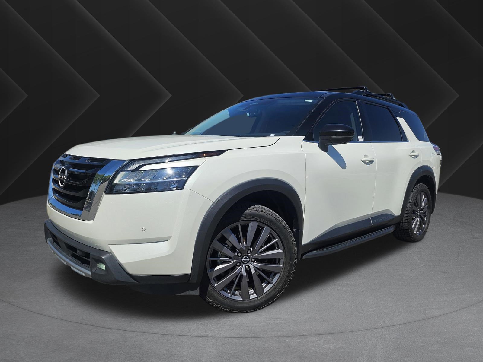 Used 2022 Nissan Pathfinder SL w/ SL Premium Package AWD/4WD image 1