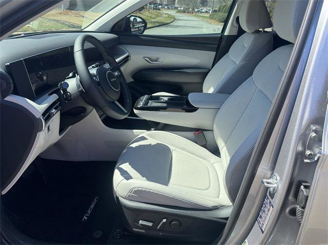 New 2025 Hyundai Tucson SEL image 9