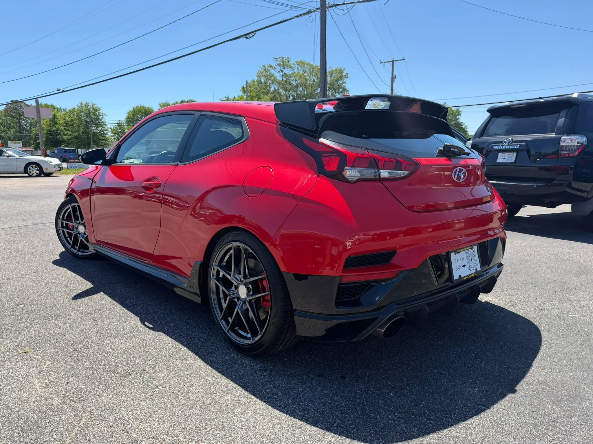 Used 2020 Hyundai Veloster N w/ Performance Package FWD image 5