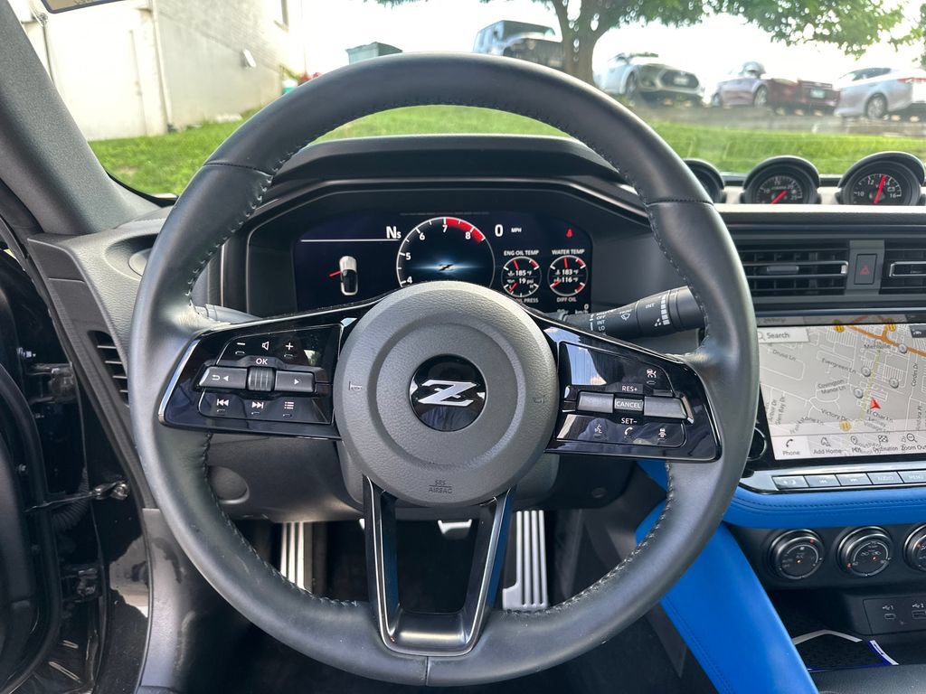 Used 2025 Nissan Z Performance w/ Floor Mat Package RWD image 41