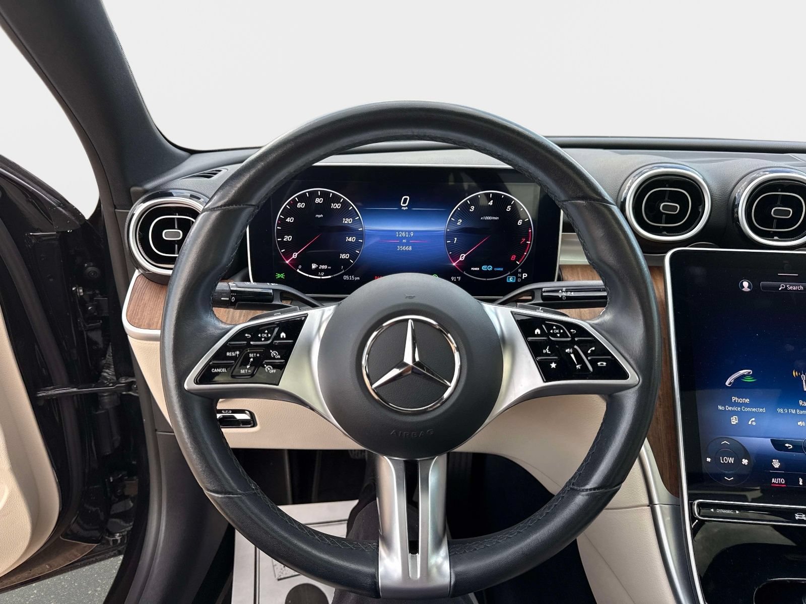 Used 2022 Mercedes-Benz C 300 Sedan image 31