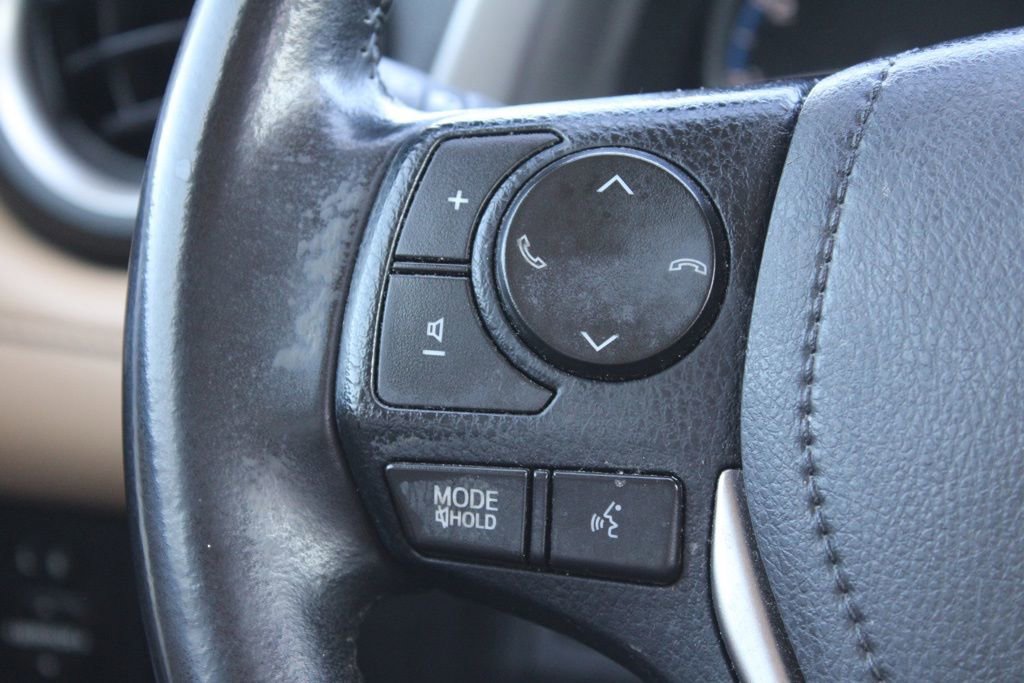 Used 2018 Toyota RAV4 XLE w/ Plus Extra Value Package image 30