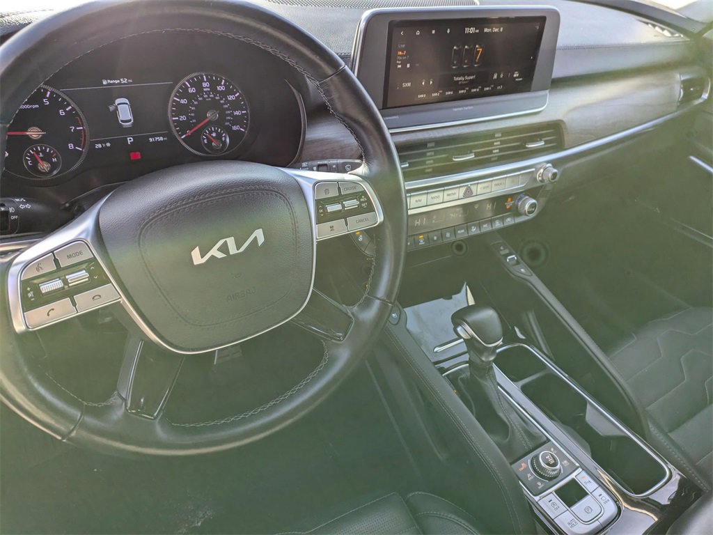 Used 2022 Kia Telluride SX w/ SX Prestige Package image 15