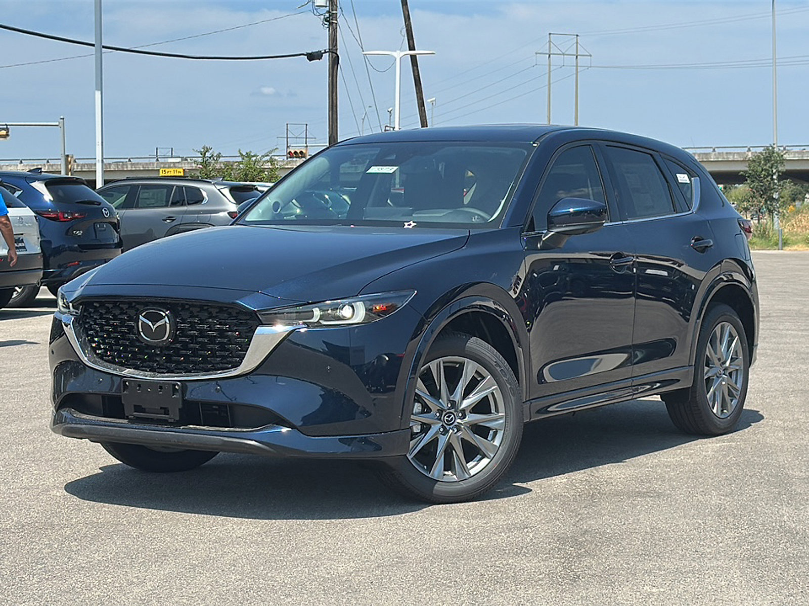 New 2025 MAZDA CX-5 AWD 2.5 S w/ Premium Plus Pkg image 2