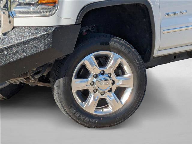 Used 2017 GMC Sierra 2500 SLT image 23