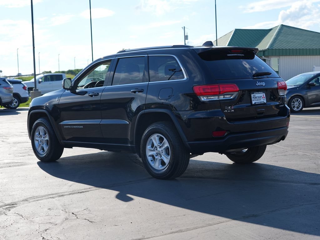 Used 2016 Jeep Grand Cherokee Laredo w/ Quick Order Package 23E AWD/4WD image 5