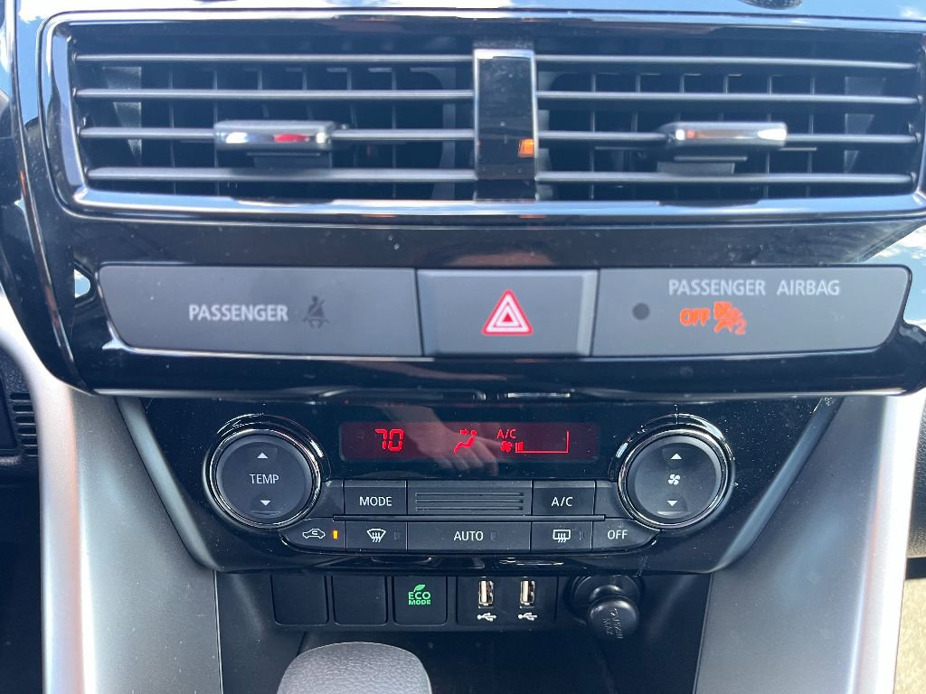 Used 2024 Mitsubishi Eclipse Cross LE image 21