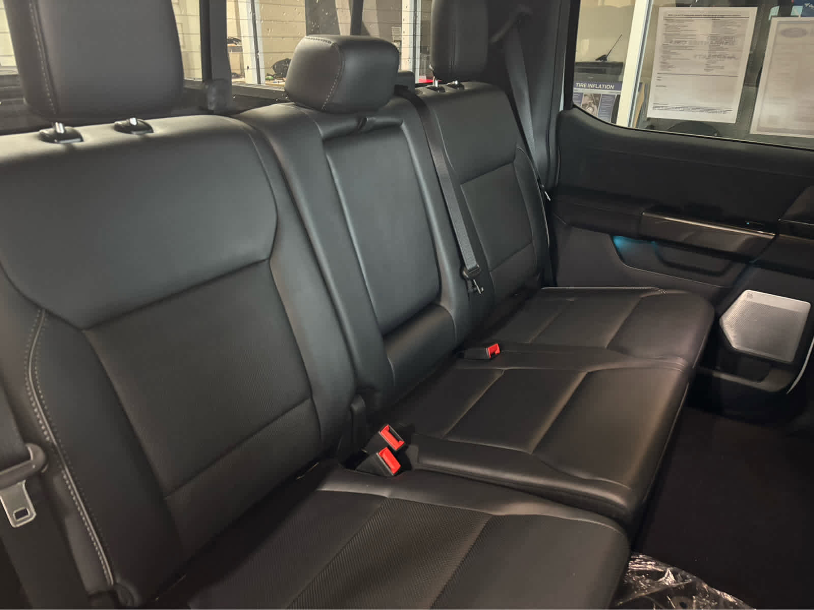 Used 2023 Ford F150 Lariat w/ Equipment Group 502A High image 34