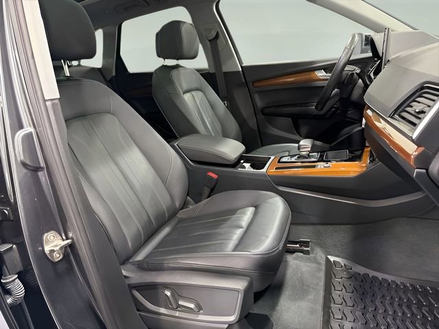 Used 2023 Audi Q5 2.0T Premium w/ Convenience Package image 14