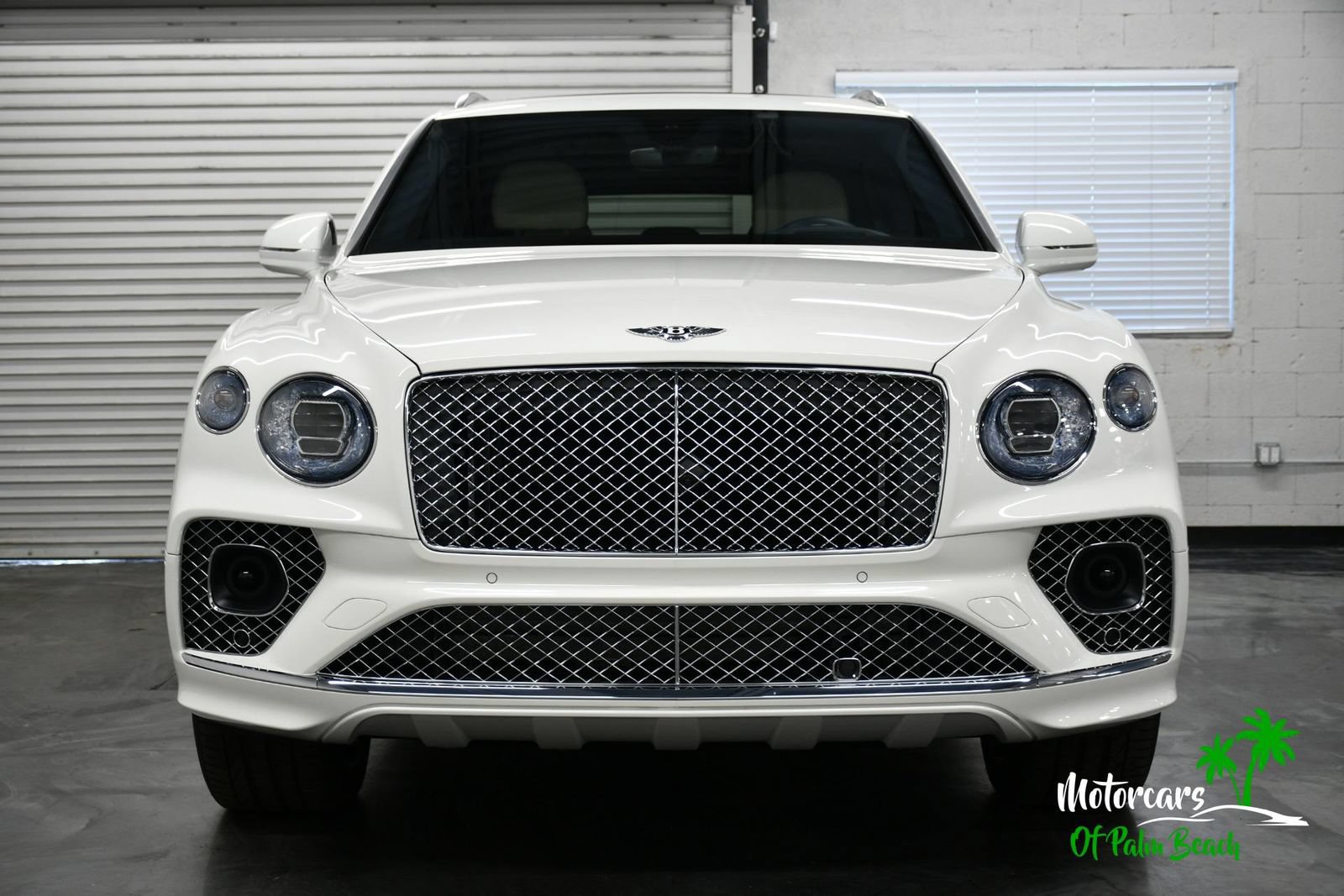 Used 2023 Bentley Bentayga AWD/4WD image 26