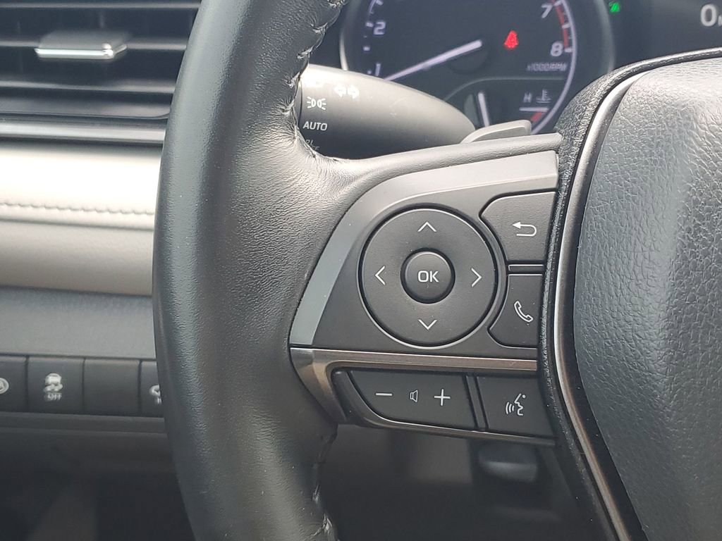 Used 2023 Toyota Camry SE image 34