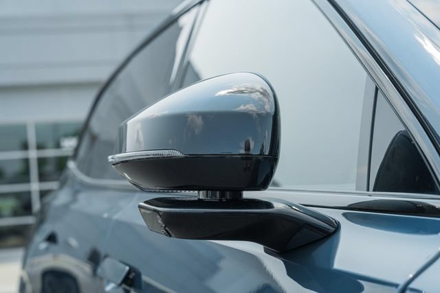 Certified 2025 Volvo EX90 Ultra AWD/4WD image 13