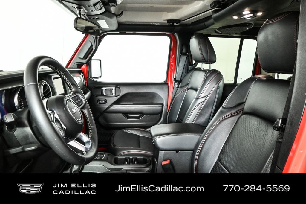 Used 2020 Jeep Wrangler Unlimited Sahara image 5