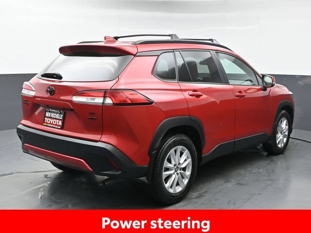 Certified 2022 Toyota Corolla Cross LE w/ Moonroof Package AWD/4WD image 7