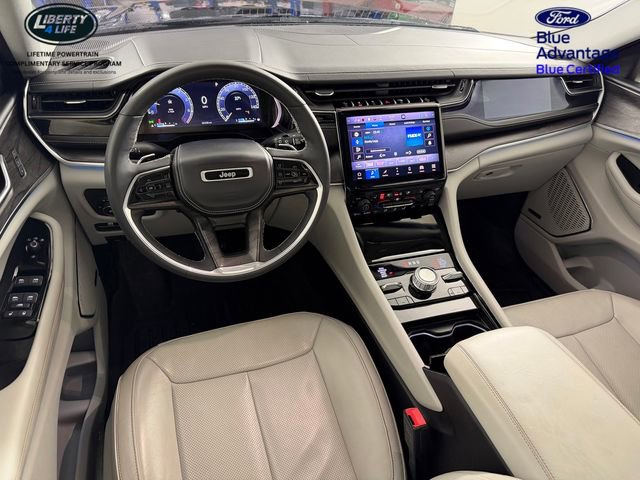 Used 2023 Jeep Grand Cherokee L Overland w/ Rear Seat Video Group I AWD/4WD image 37