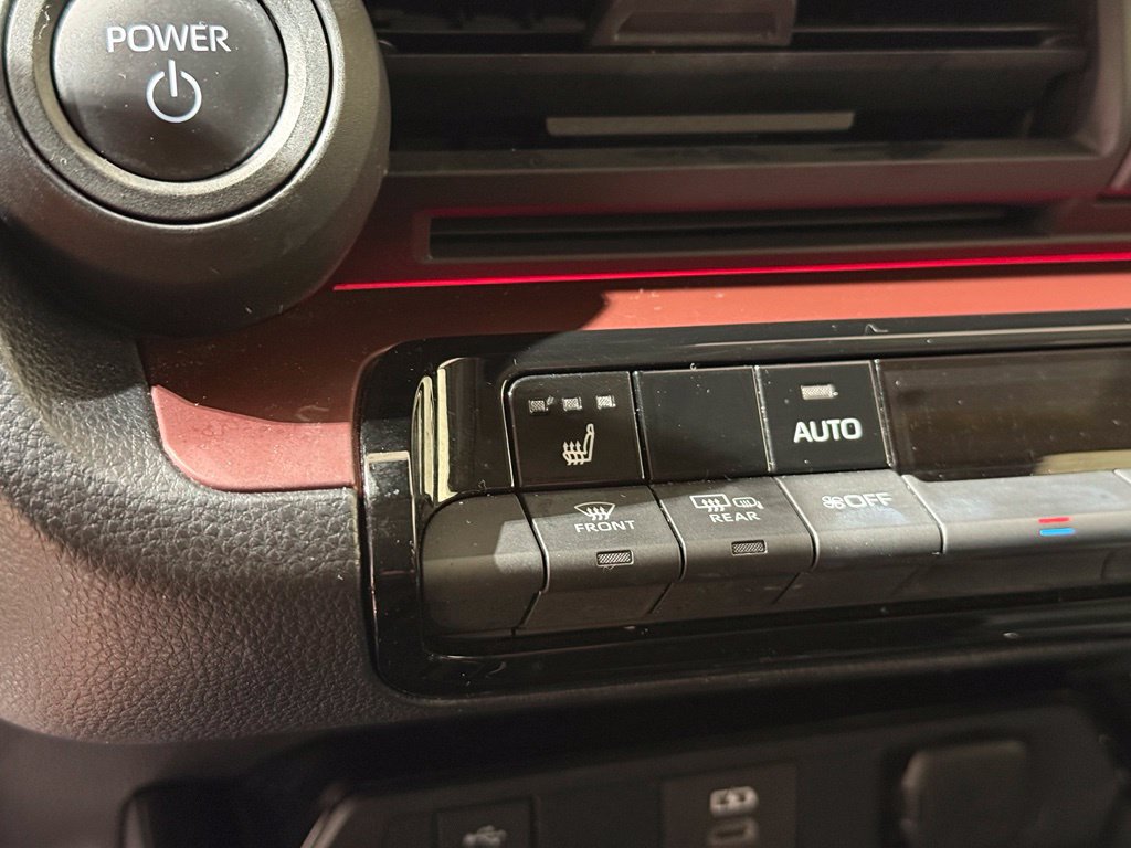 Certified 2024 Toyota Prius Prime FWD image 29