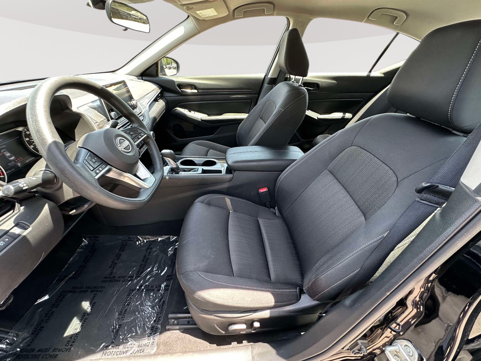 Used 2024 Nissan Altima 2.5 SV FWD image 22