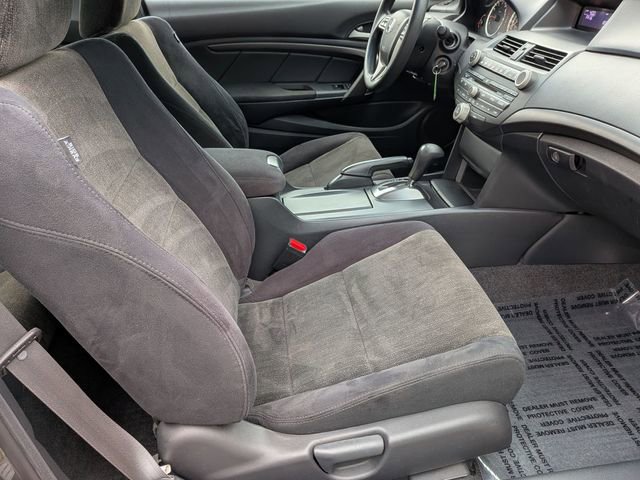 Used 2010 Honda Accord LX-S image 31