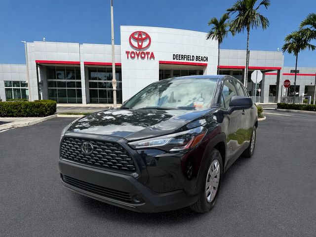 Certified 2023 Toyota Corolla Cross L FWD image 3