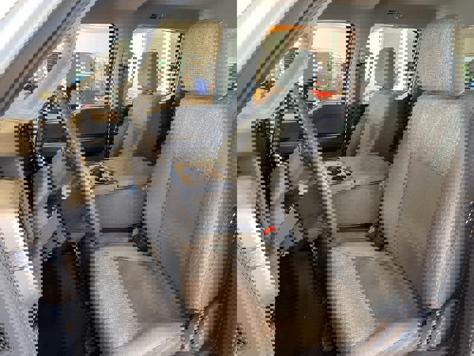 Certified 2024 Ford F350 XLT image 11