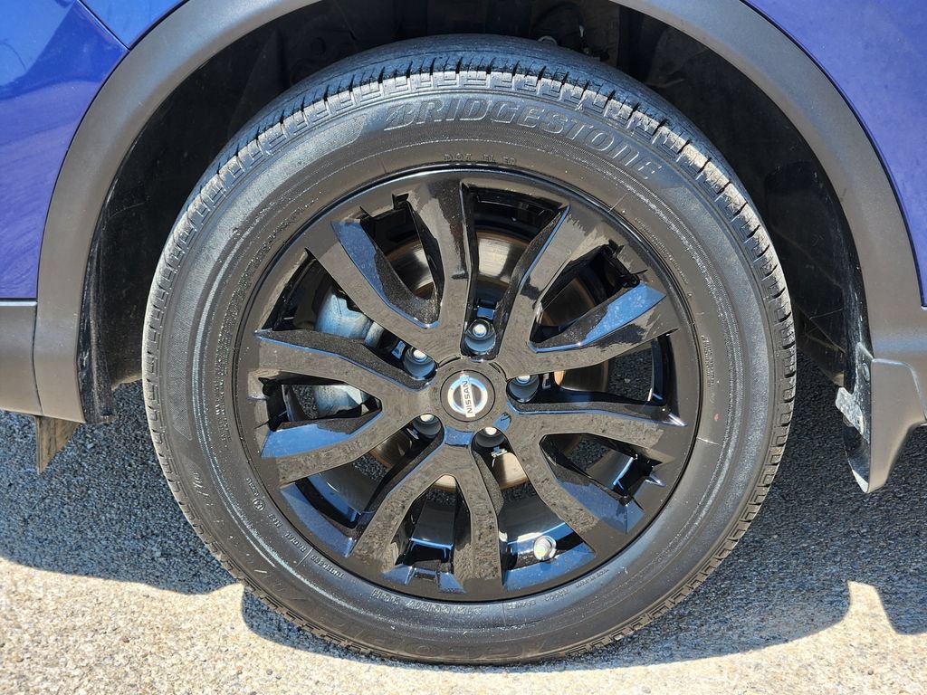 Used 2022 Nissan Rogue Sport S FWD image 10
