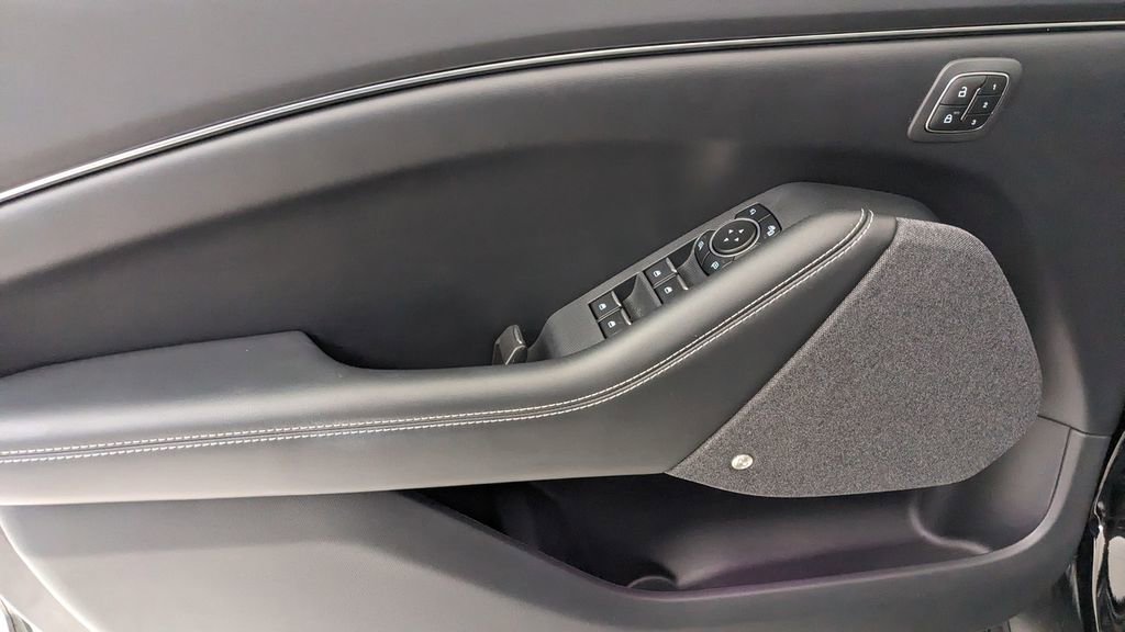 Certified 2023 Ford Mustang Mach-E Premium image 27