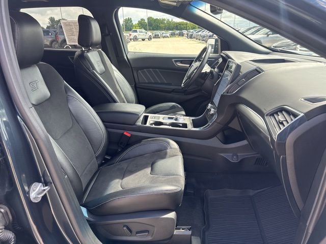 Used 2024 Ford Edge ST image 15